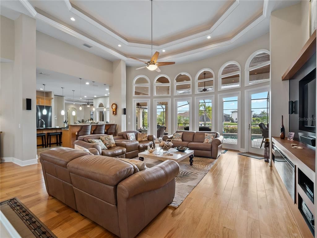 1443 SURFBIRD COURT 5