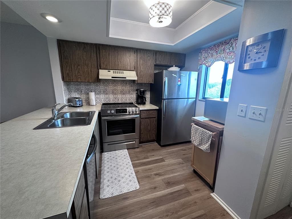 25225 RAMPART BOULEVARD 105 photo 15