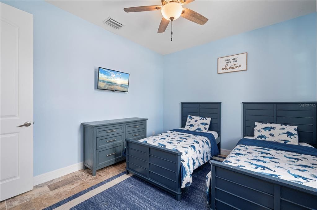 4301 SOUTH ROAD photo 16