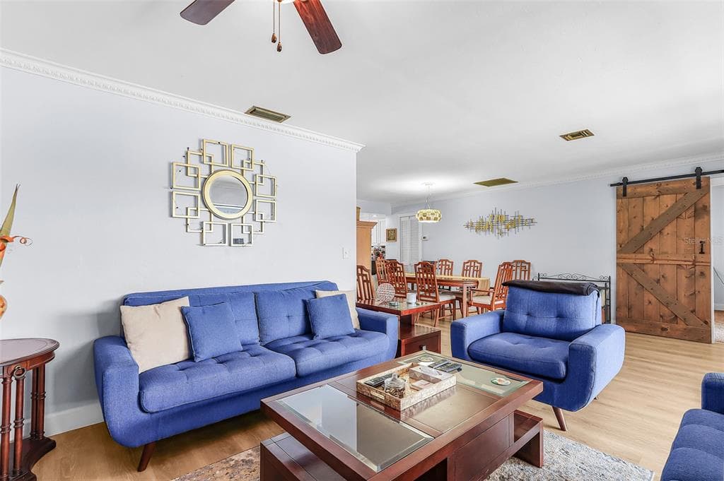 3935 COUNTRY CLUB BOULEVARD 17 photo 11
