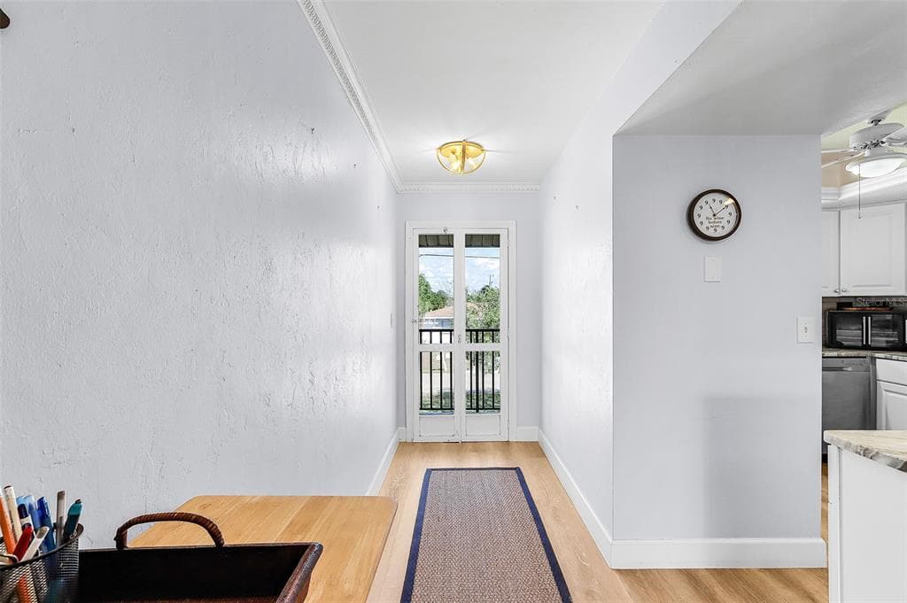 3935 COUNTRY CLUB BOULEVARD #17 4