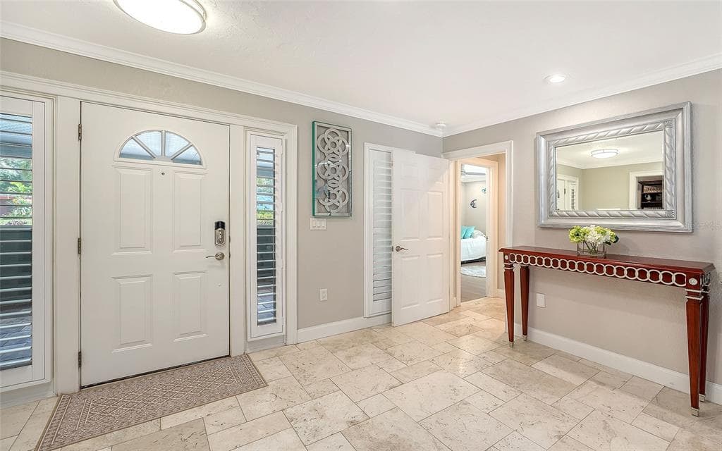121 HOLLY AVENUE photo 10