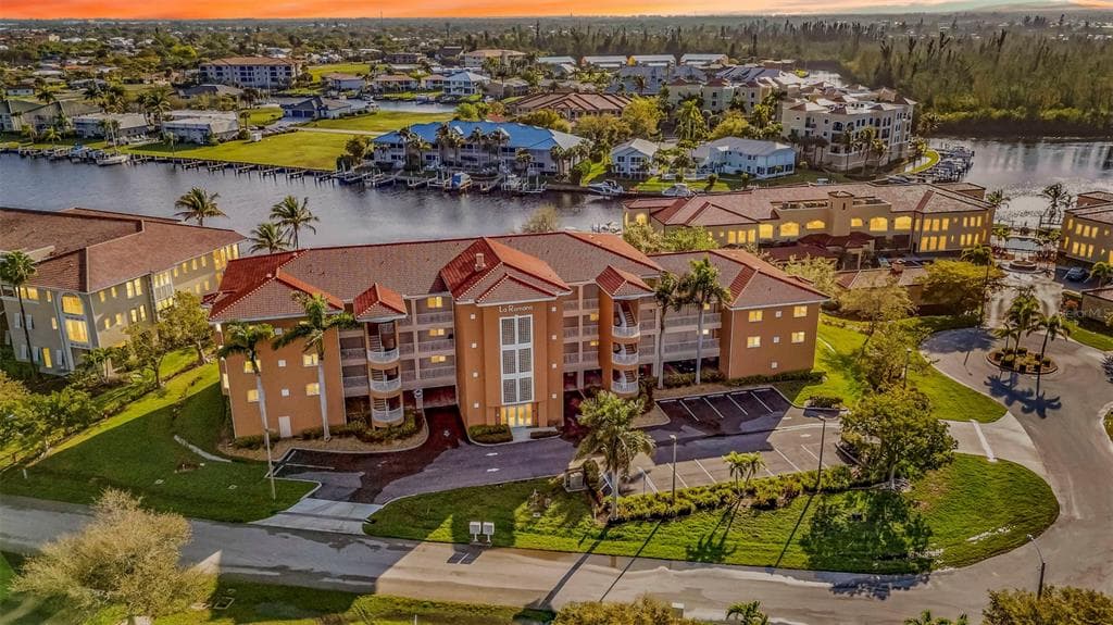3322 PURPLE MARTIN DRIVE #125 1