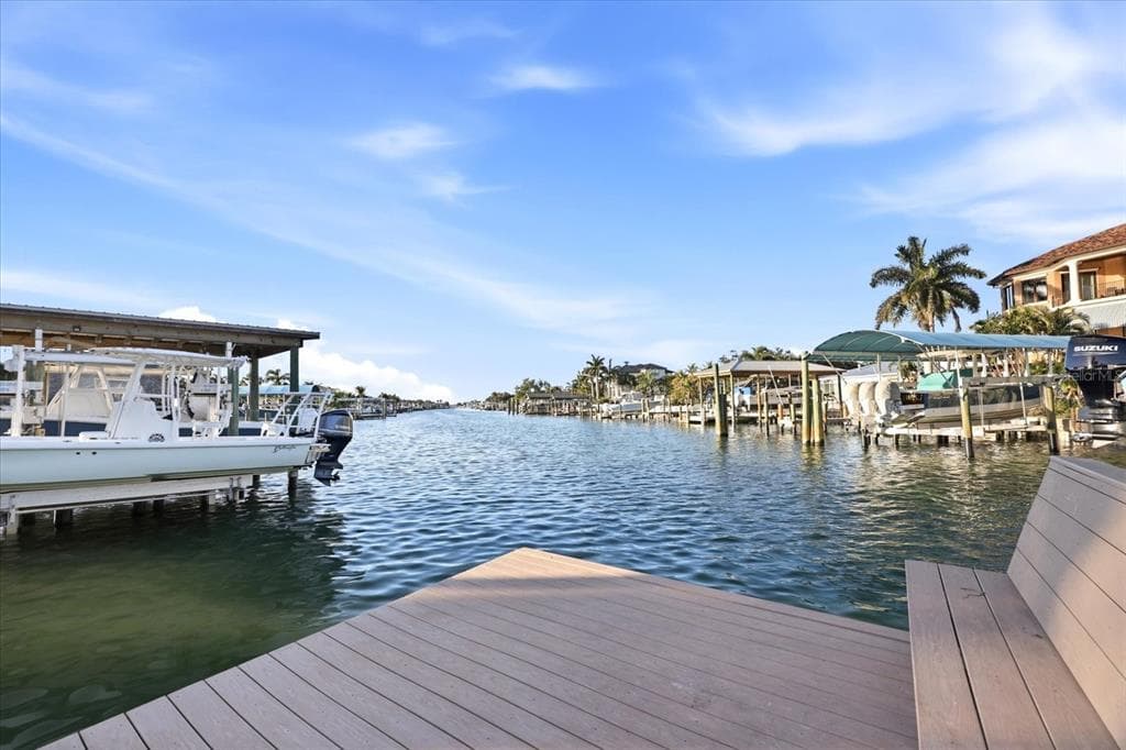 350 HARBOR PASSAGE 2