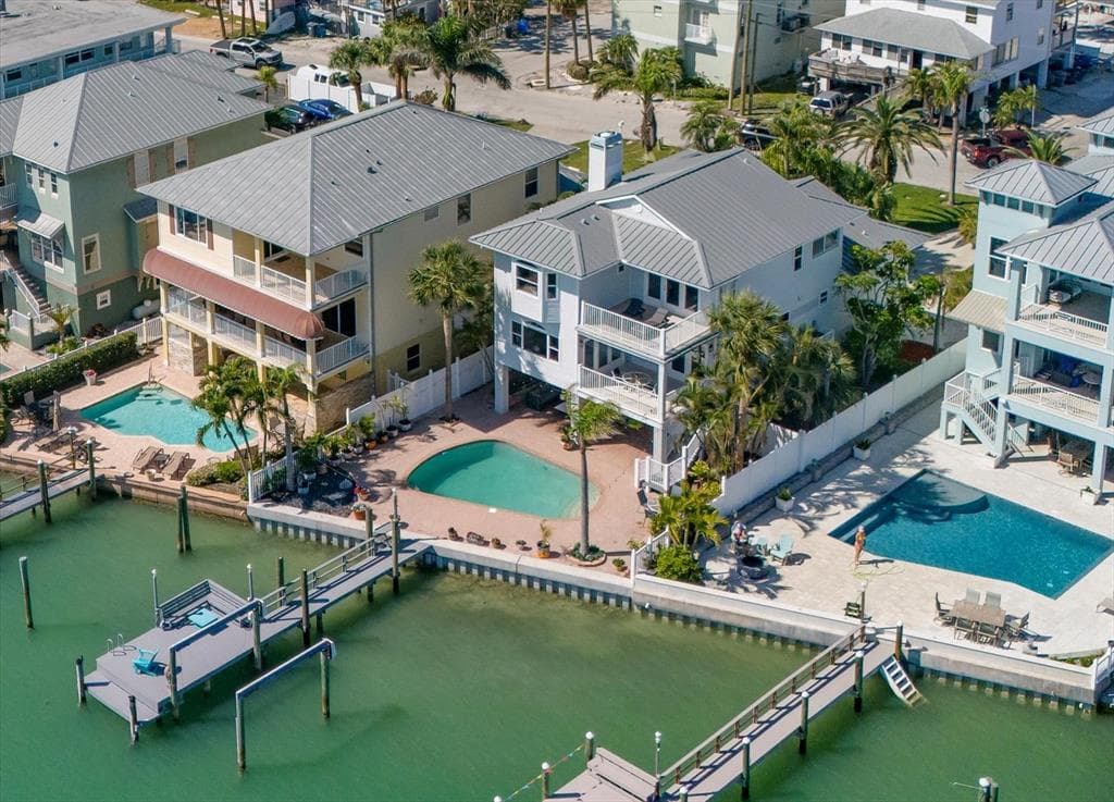 8685 E BAY DRIVE photo 3