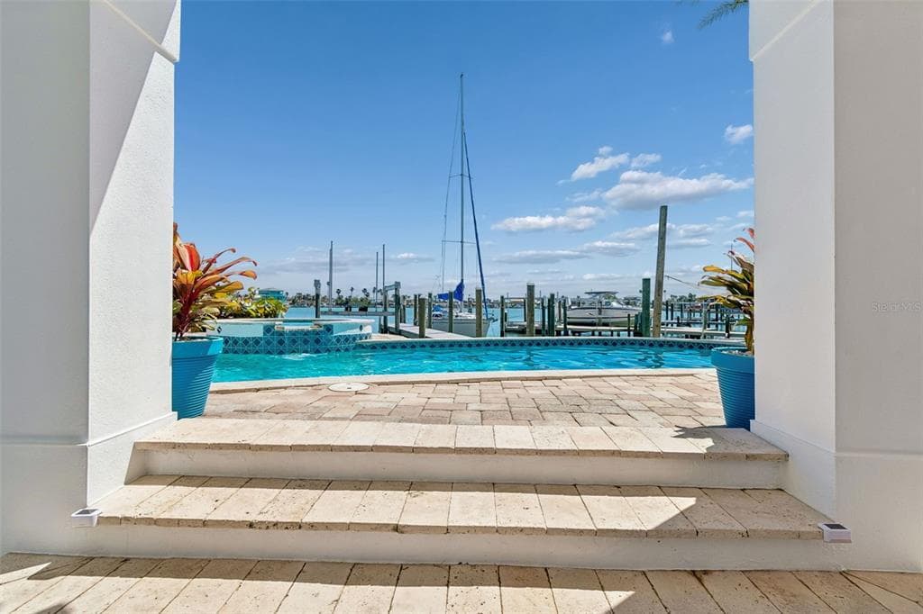 874 BAY POINT DRIVE 3