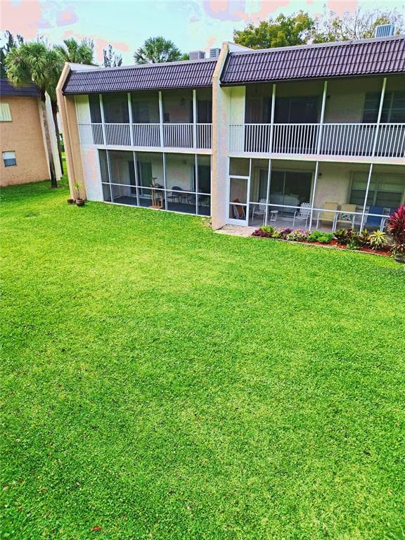 140 LAKE MERYL DRIVE 233 photo 3