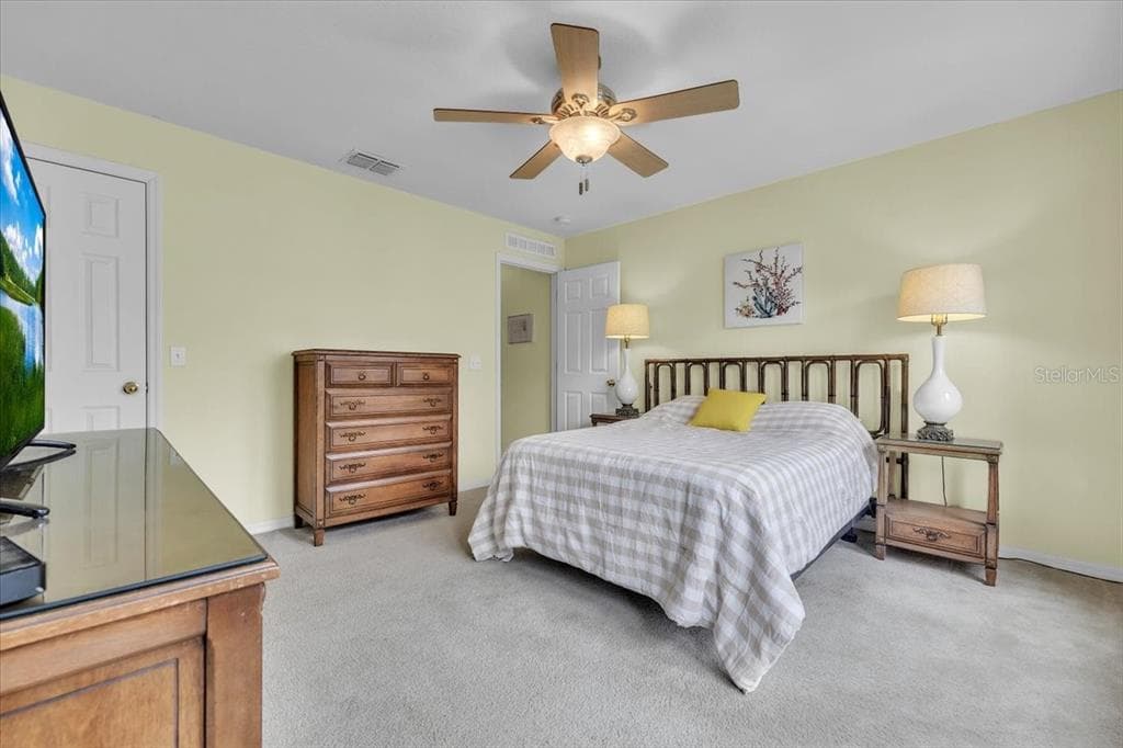 24483 LAKESIDE MANOR photo 24