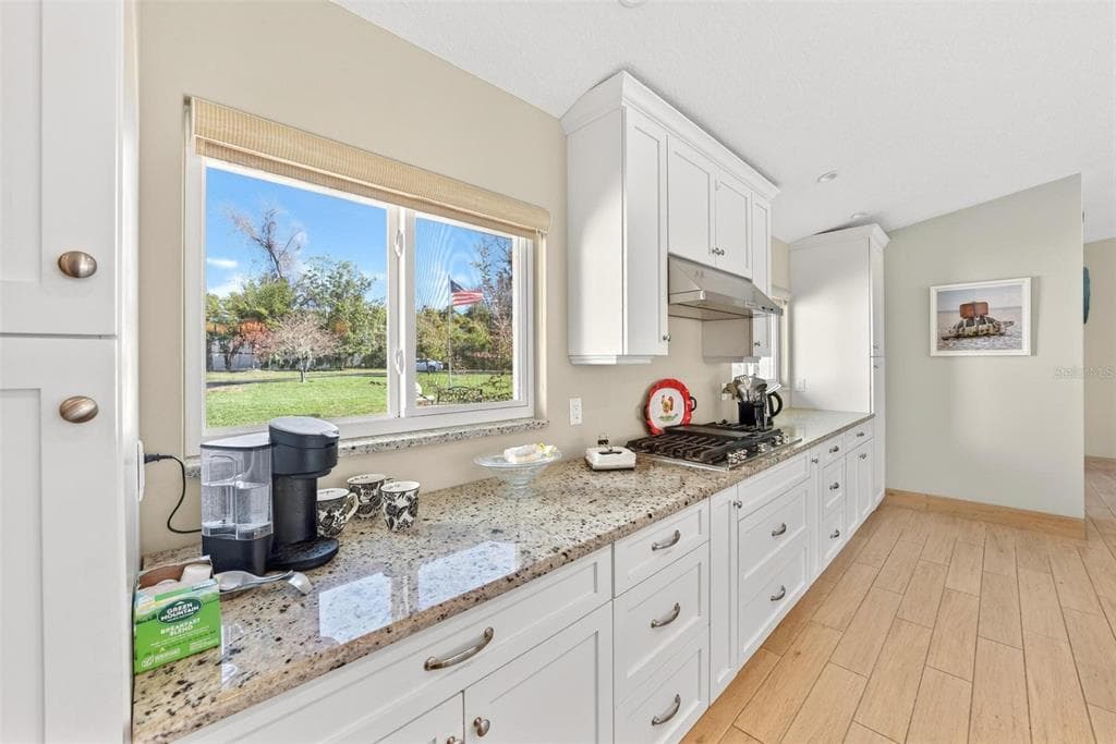 10220 BUMBLEBEE LANE photo 14