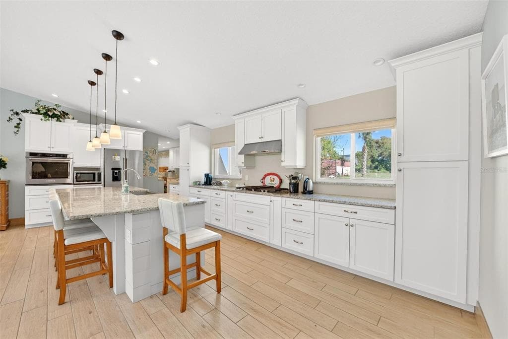 10220 BUMBLEBEE LANE photo 11