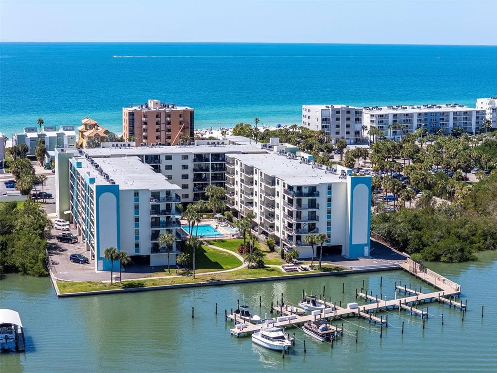 19531 GULF BOULEVARD #414 2