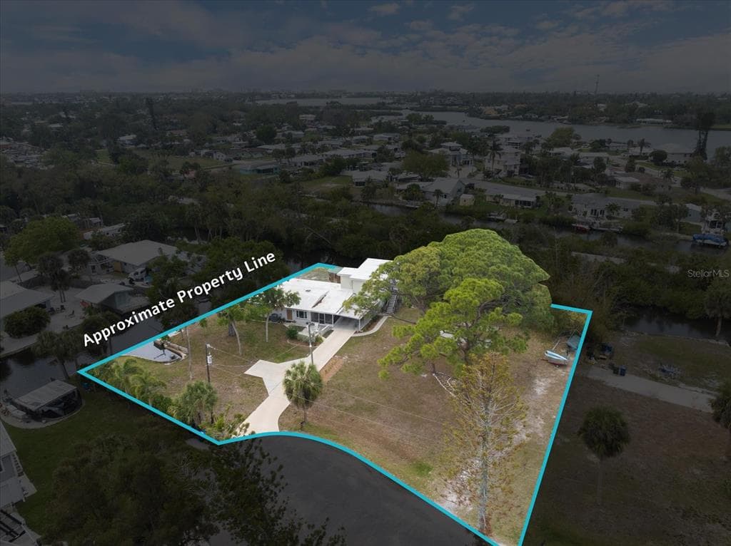 119 POMPANO LANE photo 7