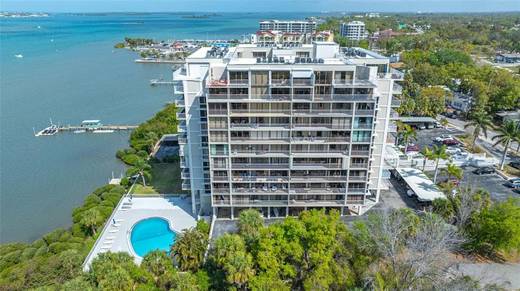 500 N OSCEOLA AVENUE #810 1