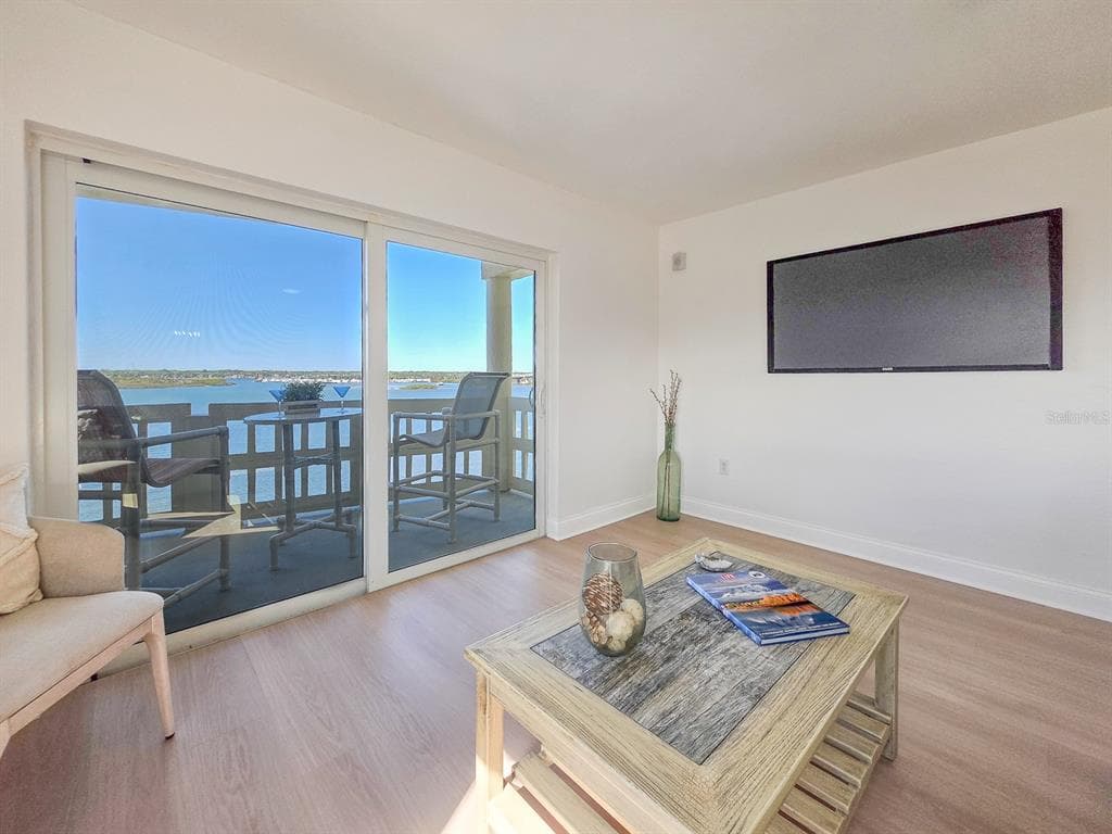 3606 S PENINSULA DRIVE 614 photo 12