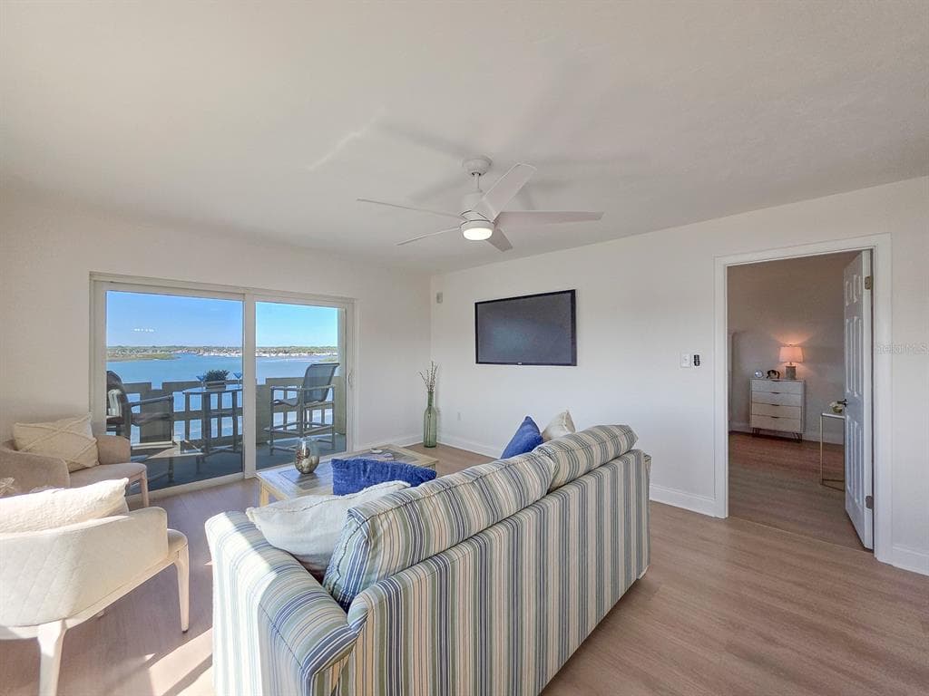 3606 S PENINSULA DRIVE 614 photo 11