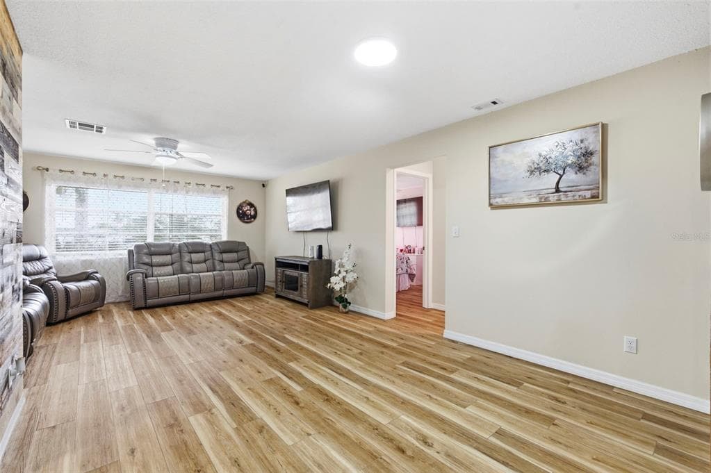 3022 JACKSON DRIVE photo 17
