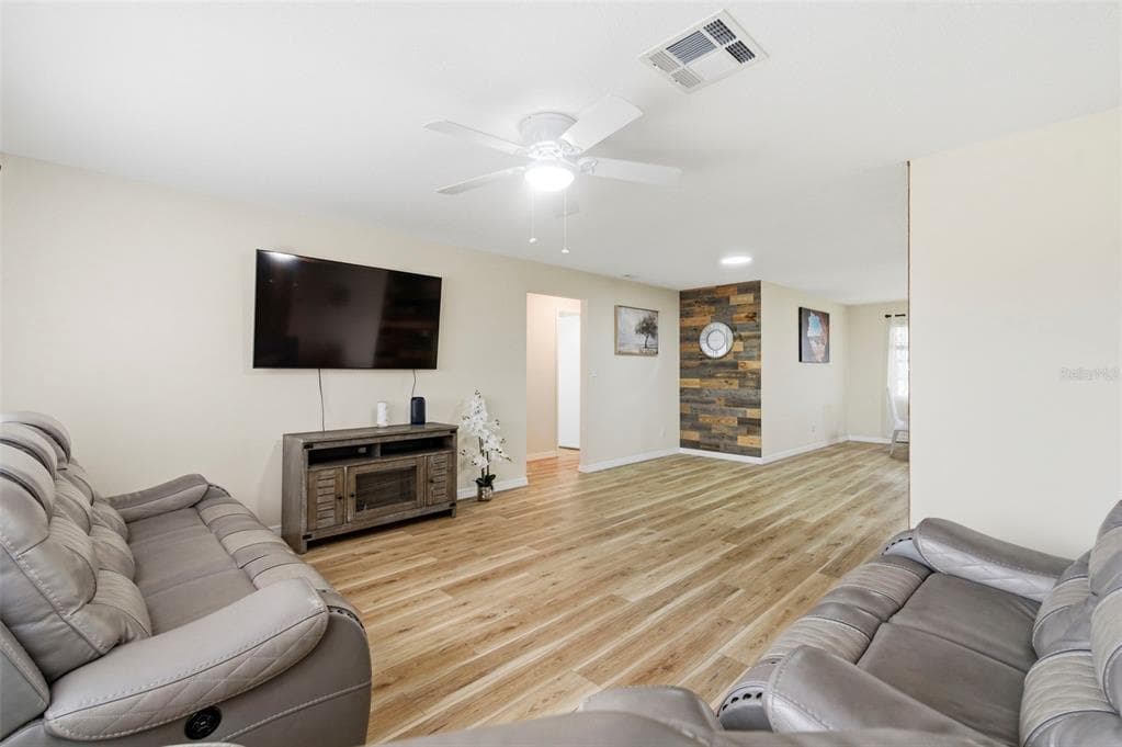 3022 JACKSON DRIVE 4