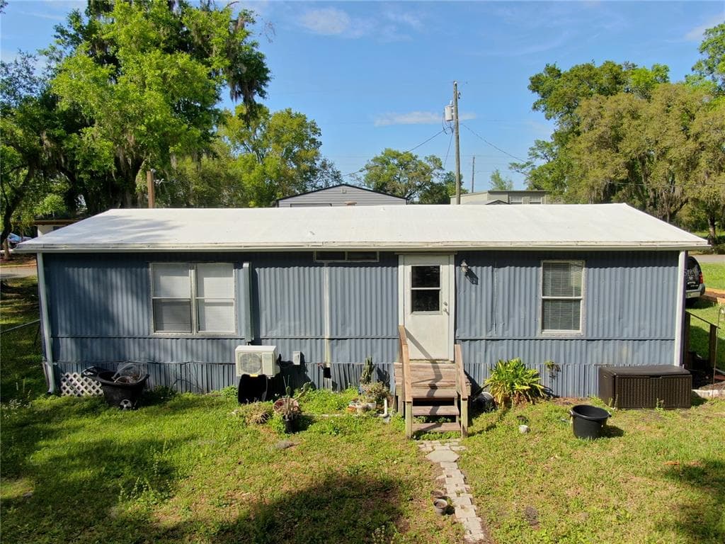 14618 GENEVA DRIVE photo 2