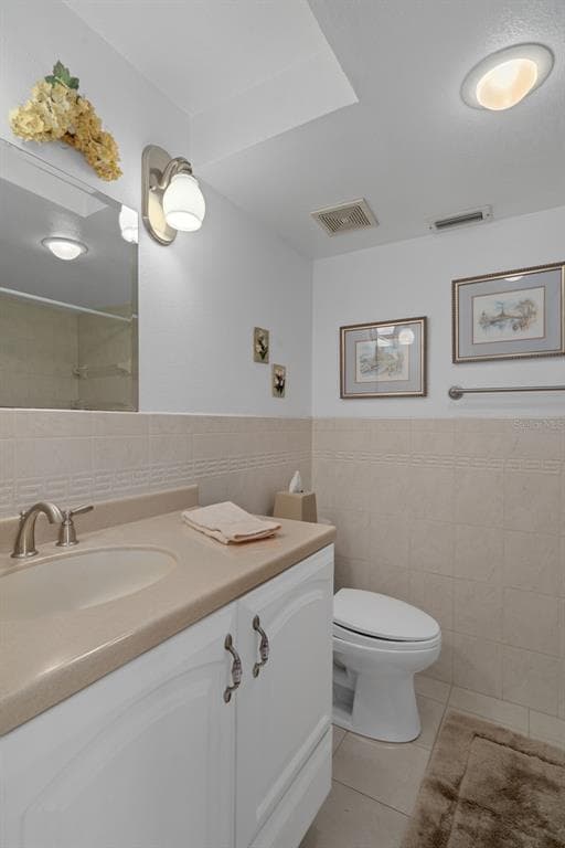1230 GULF BOULEVARD 303 photo 25