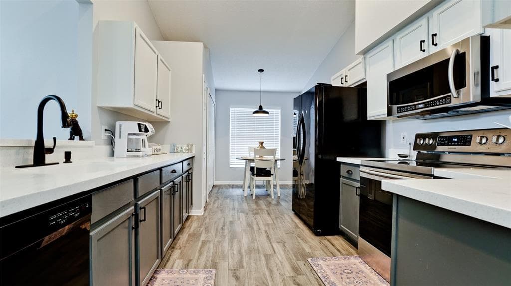 4584 RUNABOUT WAY photo 13