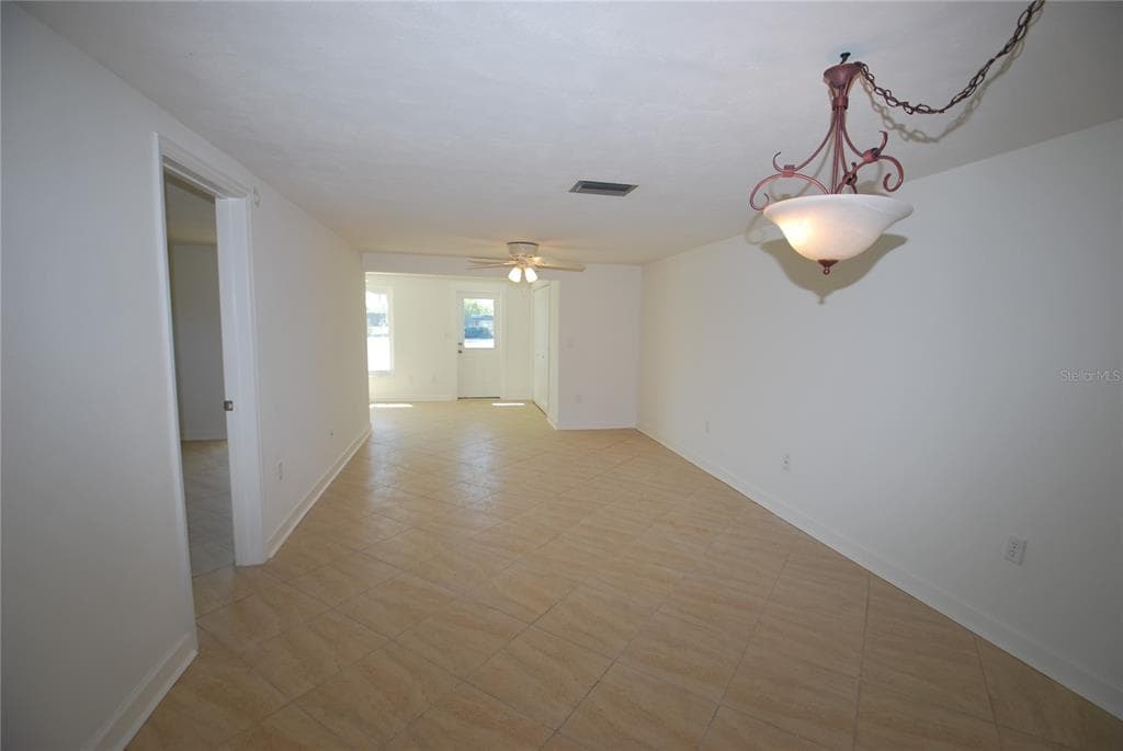 4136 STRATFORD DRIVE photo 9