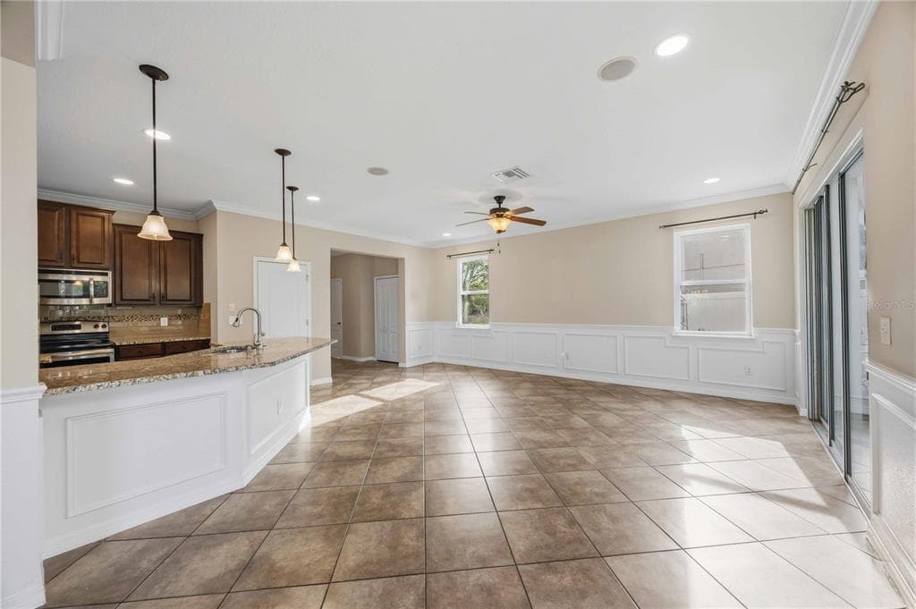 3937 KING BRIDGE PLACE photo 10