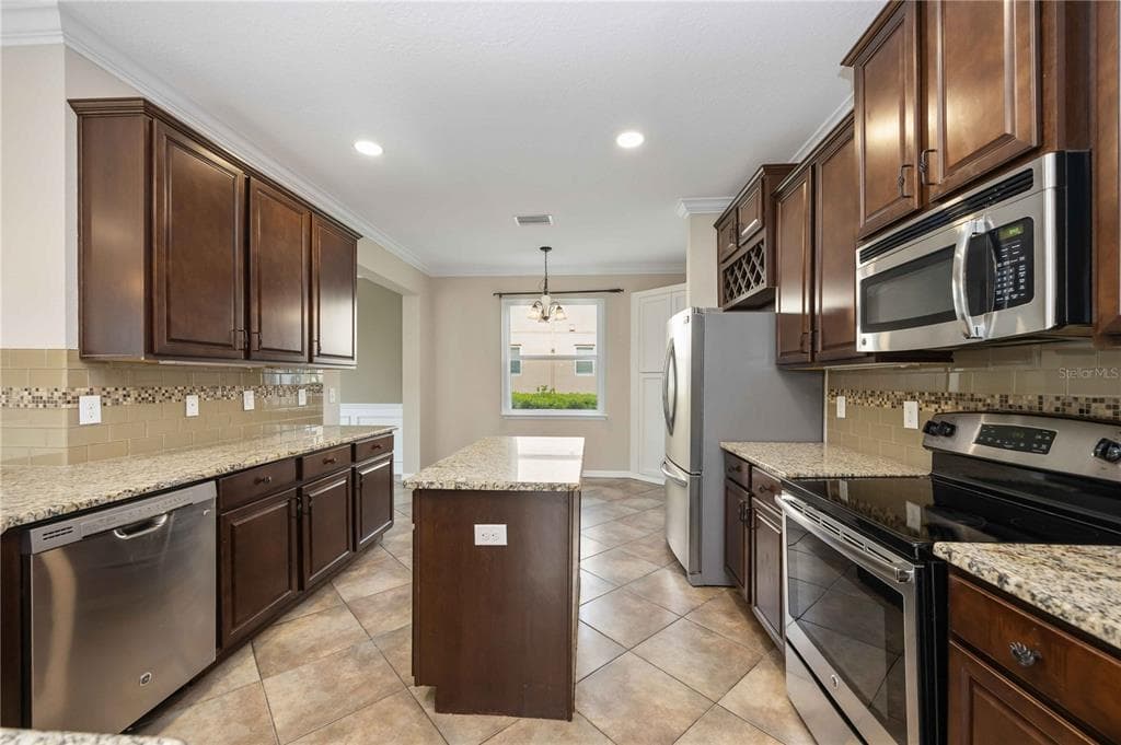 3937 KING BRIDGE PLACE photo 11