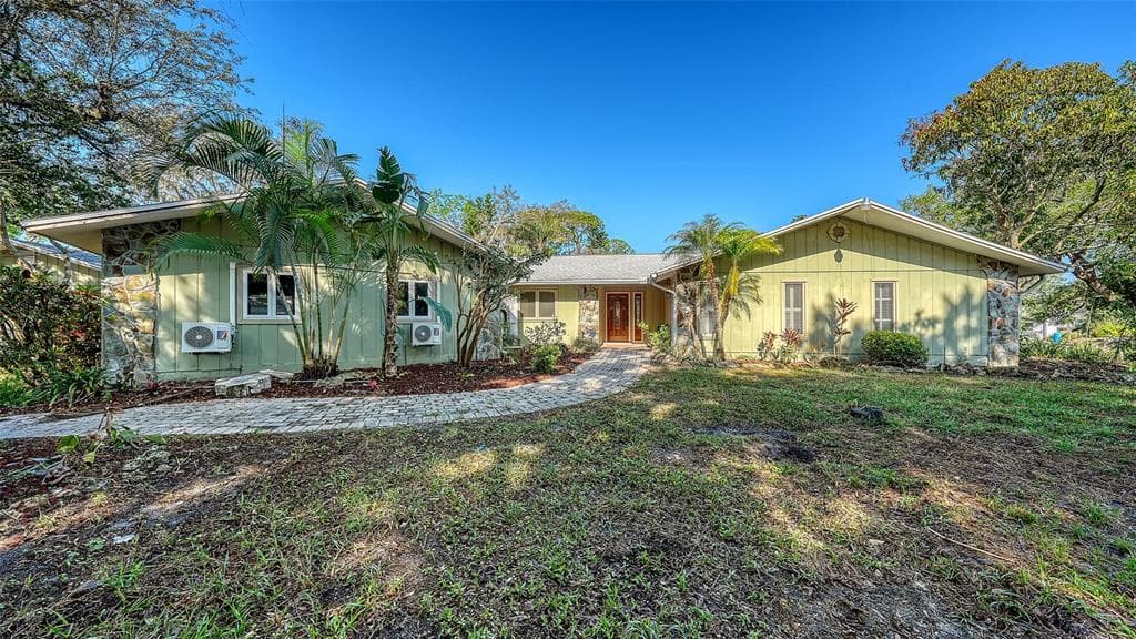 1812 54TH STREET E 4