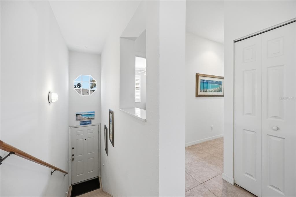 115 WOODBRIDGE DRIVE 201 photo 3