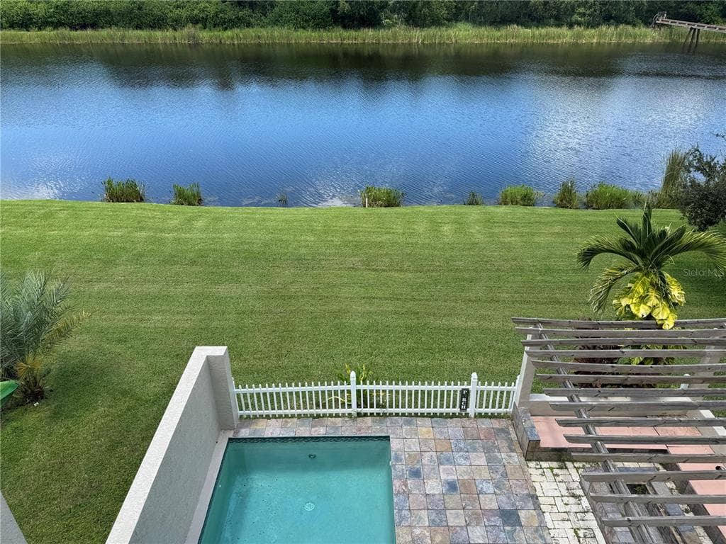 1806 LAGO VISTA BOULEVARD photo 19