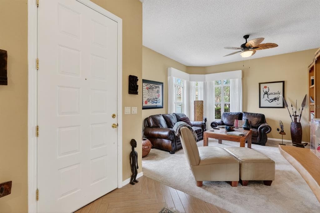 11 LAGUNA COURT photo 9
