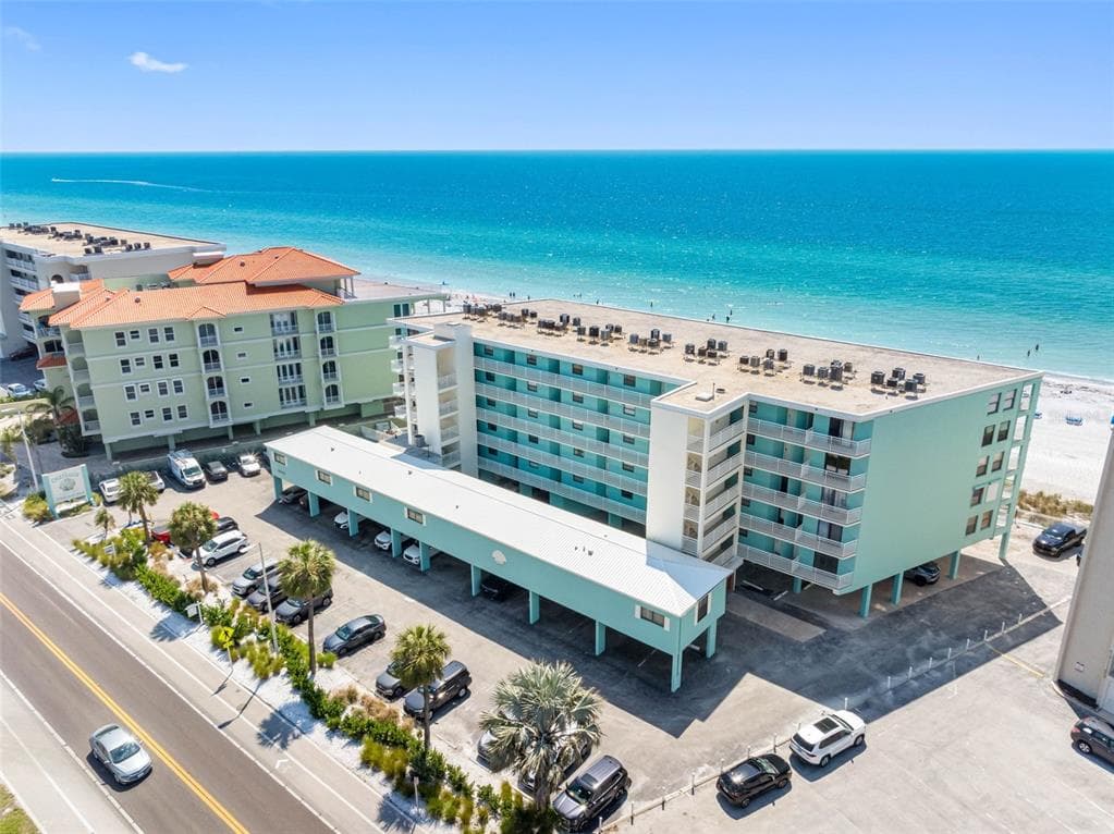 19440 GULF BOULEVARD 506 photo 1