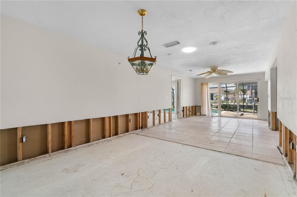 2194 BAYOU ROAD photo 22