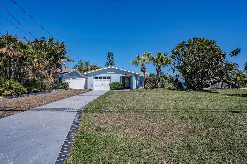3931 HEADSAIL DRIVE 3