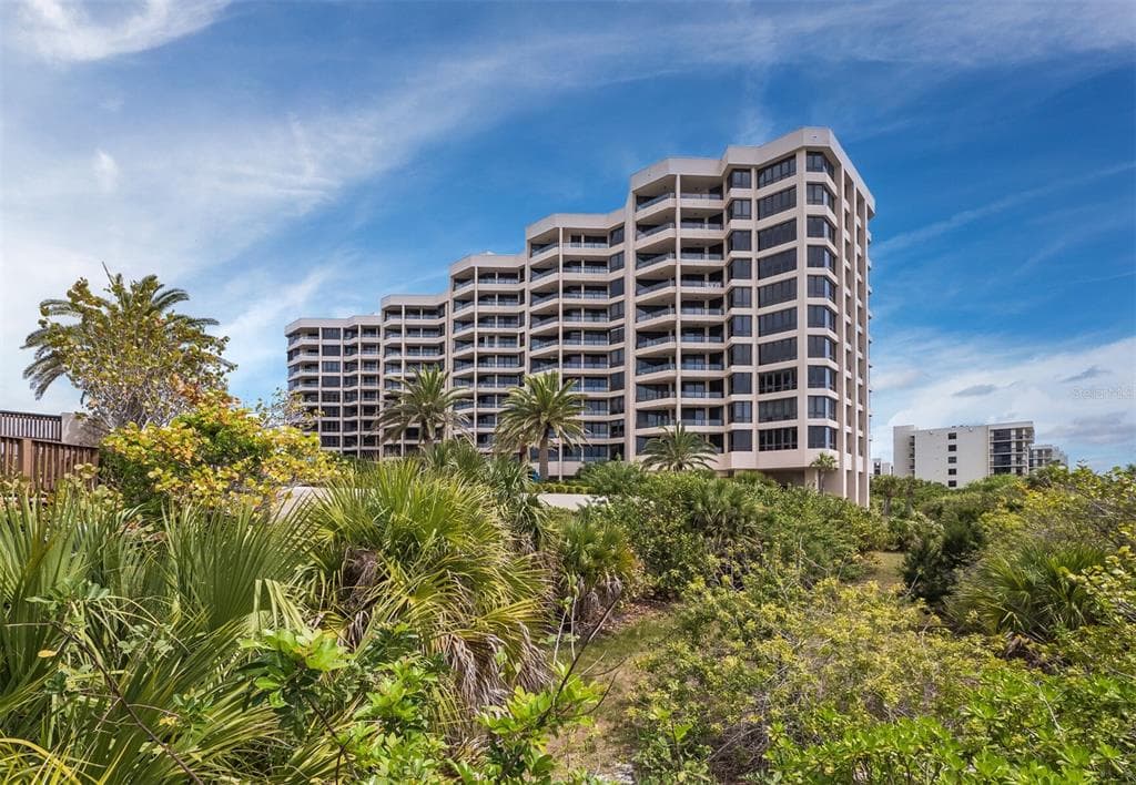 1211 GULF OF MEXICO DRIVE 709 photo 1