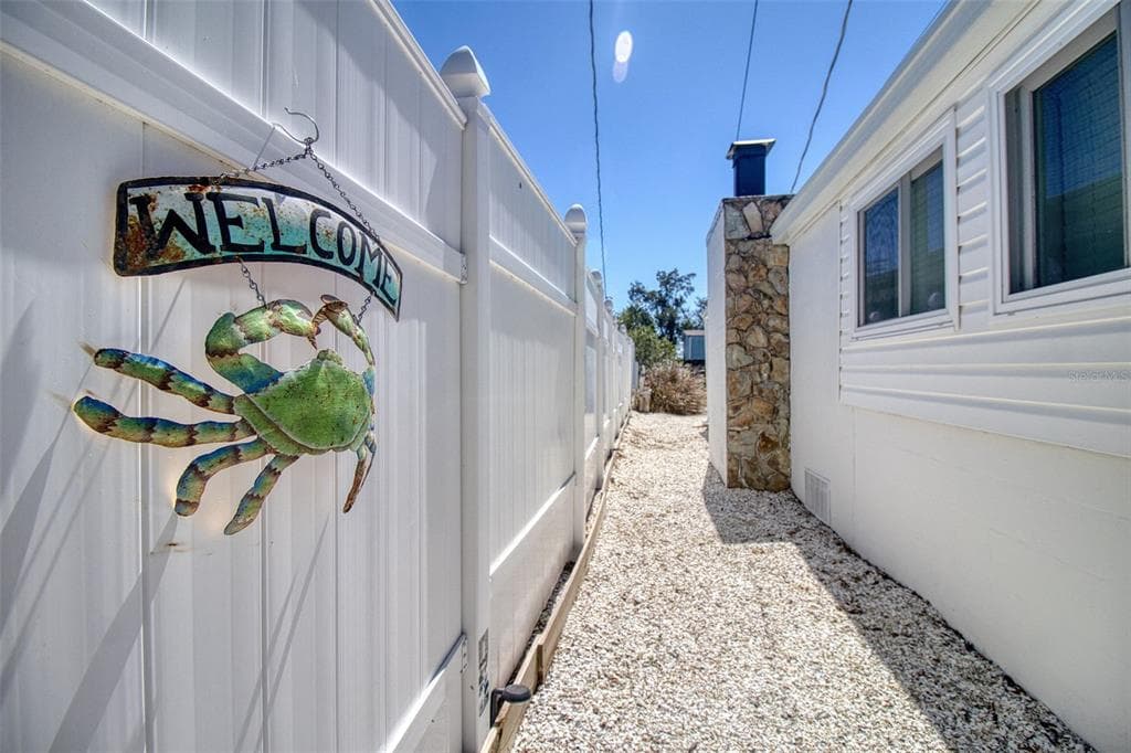 6820 SEA RANCH DRIVE photo 17