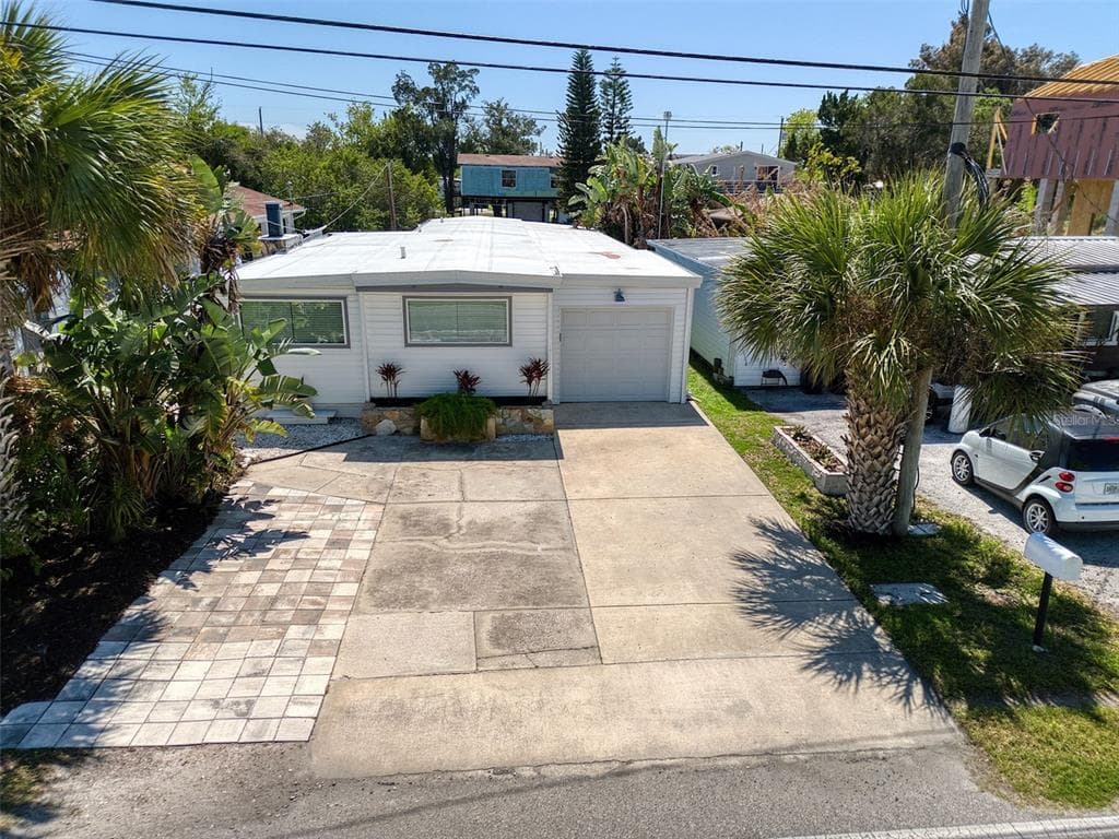 6820 SEA RANCH DRIVE photo 3