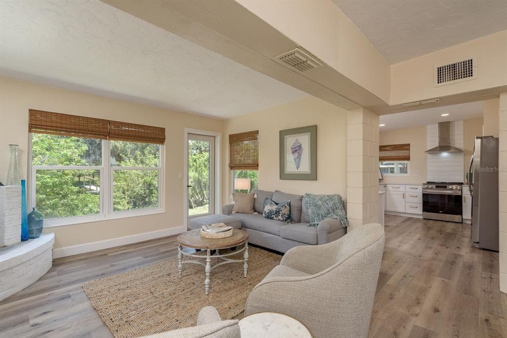 5270 MILLER BAYOU DRIVE photo 10