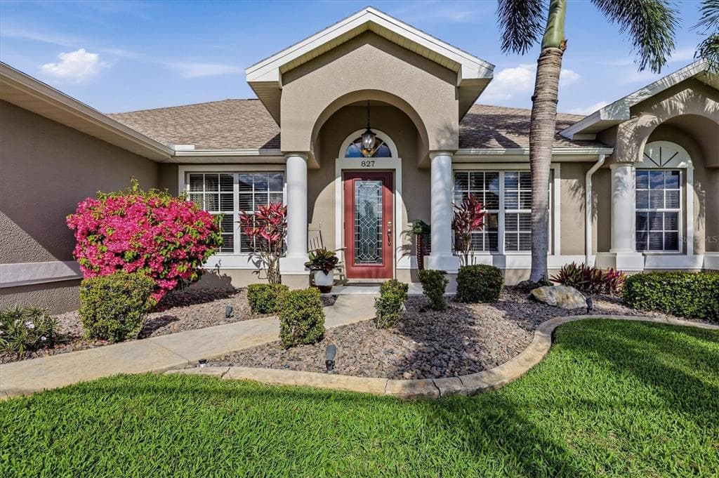 827 ROTONDA CIRCLE photo 3