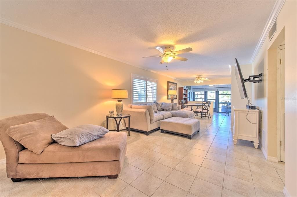1008 APOLLO BEACH BOULEVARD #201 4