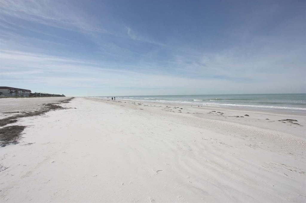 3200 GULF BOULEVARD 201 photo 23