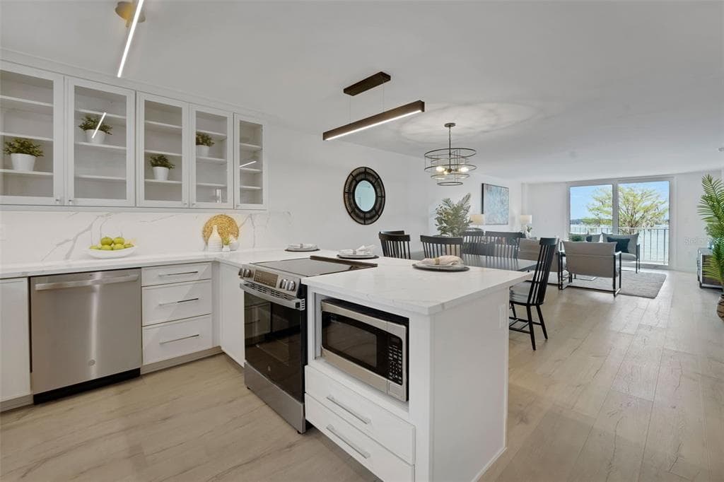 1100 S ORLANDO AVENUE #306 3