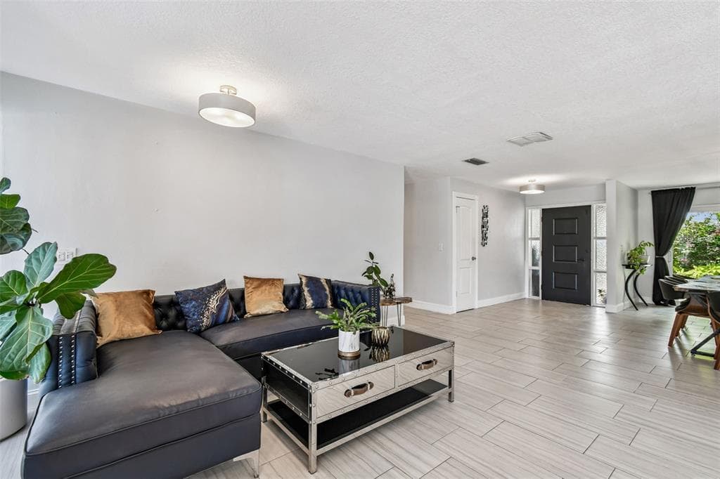 221 HOWARD DRIVE photo 16