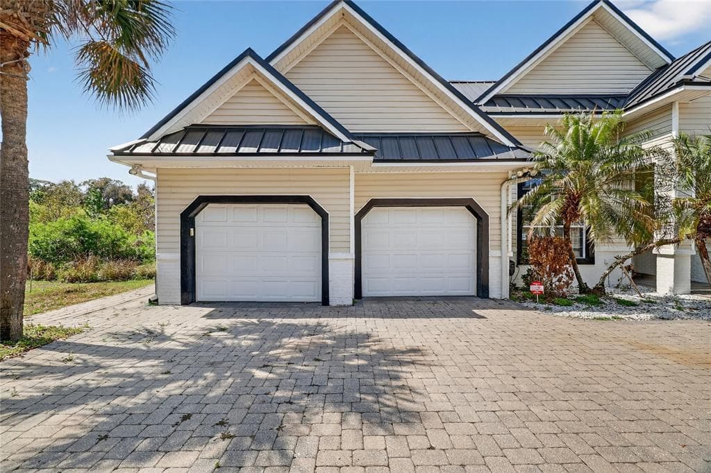 1028 S LAKE MARIAM DRIVE photo 9
