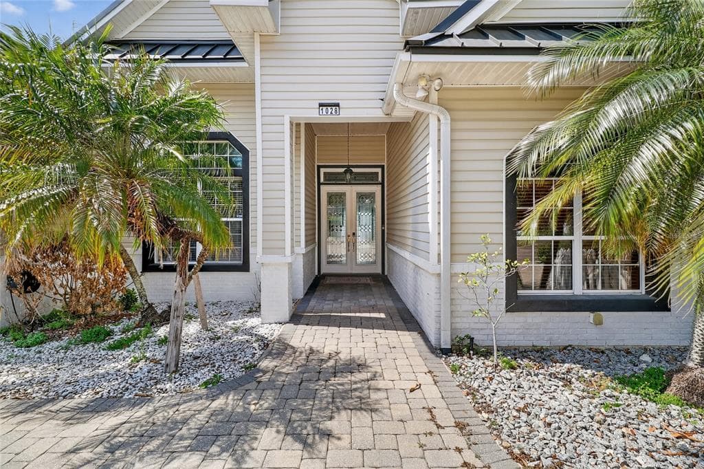 1028 S LAKE MARIAM DRIVE photo 10