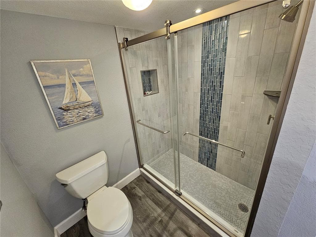 6020 SHORE BOULEVARD S 107 photo 14