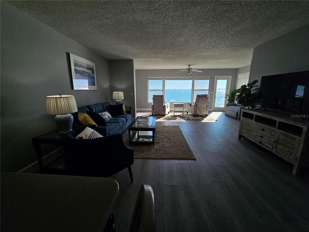 6020 SHORE BOULEVARD S 107 photo 8