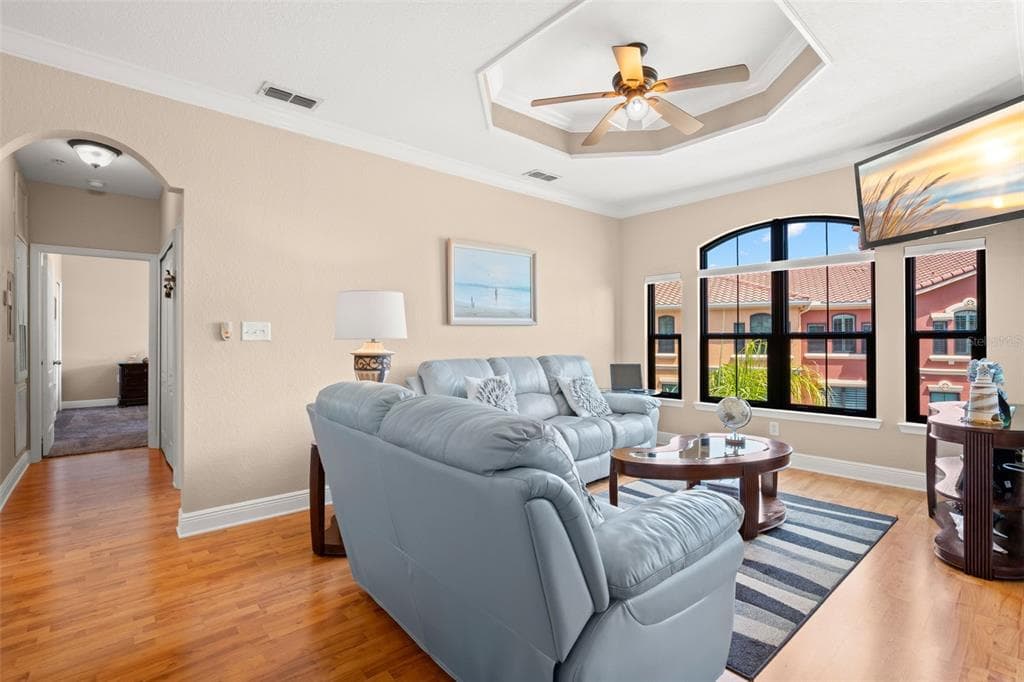 2765 VIA CIPRIANI #1232A 5