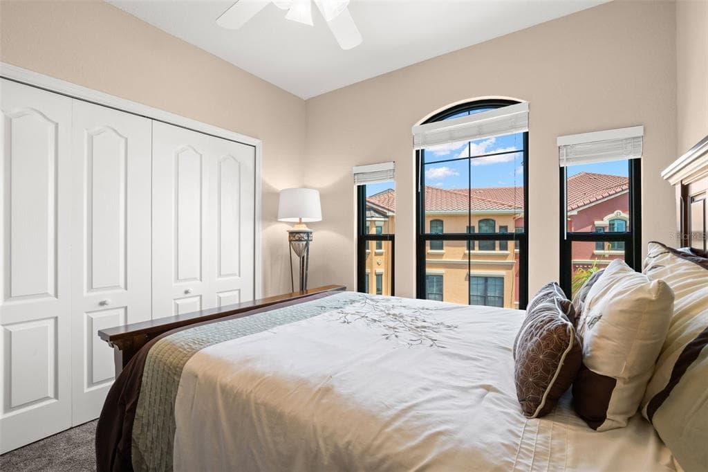 2765 VIA CIPRIANI 1232A photo 24