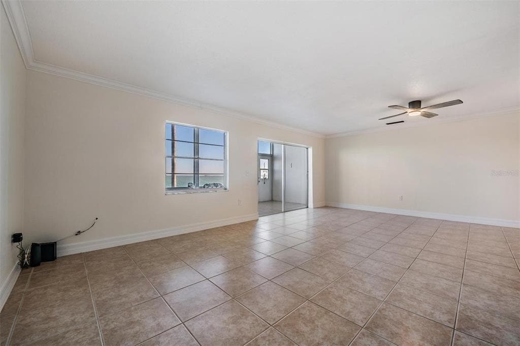 7 DUNOON PLACE 102 photo 17